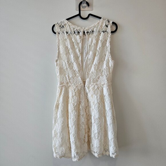 Aritzia Wilfred White Lace Dress Size 0 - Picture 2 of 3
